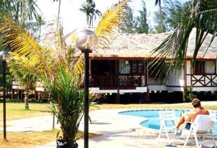 Duta Sands Beach Resort Kuantan Buitenkant foto